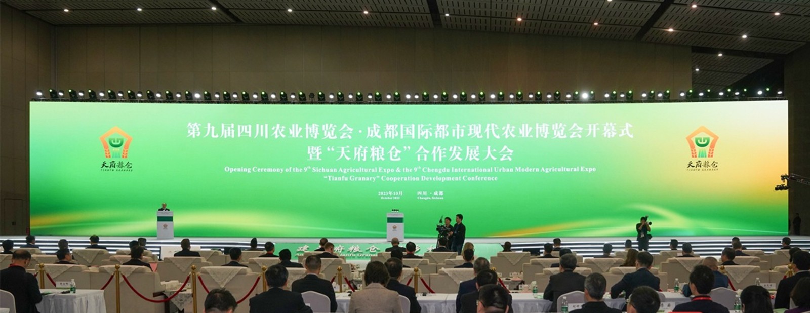 aba1cbd4a1d3a6dbb53e5305144dfaba.jpg